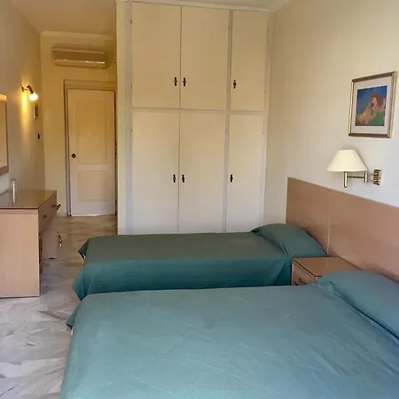 Katerina 3* Agia Marina (Aegina)